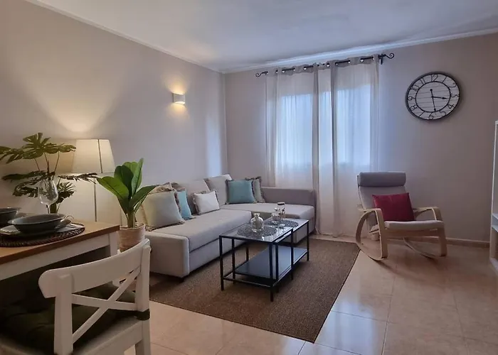 Appartamento Bouganville Con Terrazza E Piscina