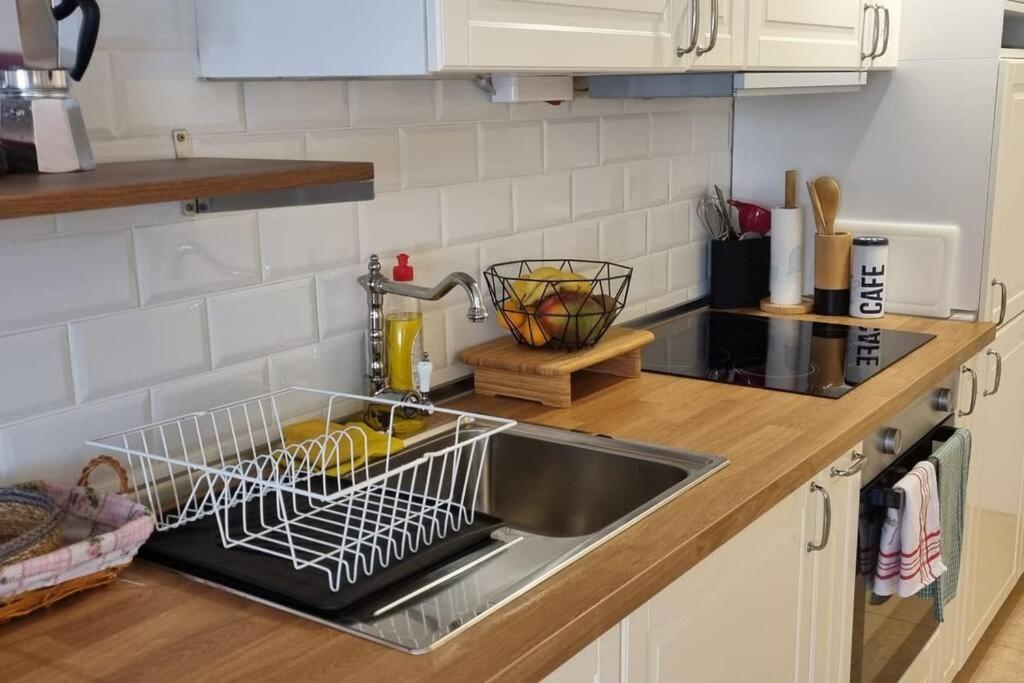 Apartamento Bouganville Con Terrazza E Piscina